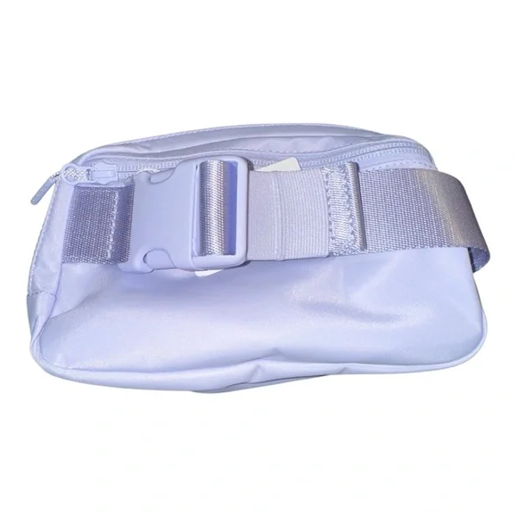 Lululemon Everywhere Belt Bag Serene Blue, 1L NWT - Picture 6 of 9